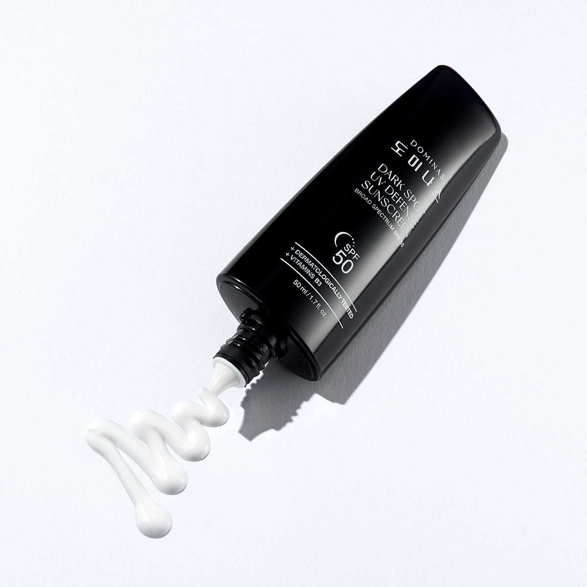 DOMINAS DARK SPOT UV DEFENSE SUNSCREEN BROAD SPECTRUM SPF 50 (50ml / 1.7 fl.oz.)
