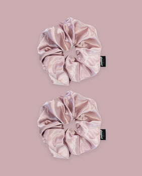 Product Image for glowiest Effortless Satin Hair Scrunchie (Pink) - Set of 2